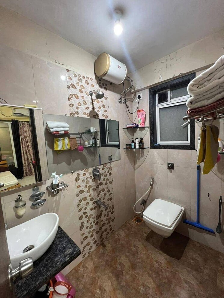 Team Area, versova-heights 3 Bedroom 990 Sq.Ft. Apartment In Versova Mumbai 9052394