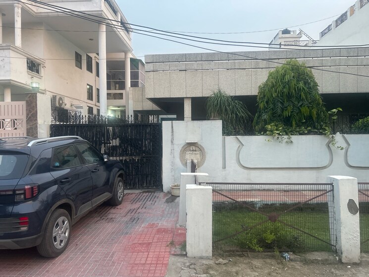 Exterior View, kavi nagar block h 4 Bedroom 4500 Sq.Ft. Independent House In Kavi Nagar Block H Ghaziabad 9050596