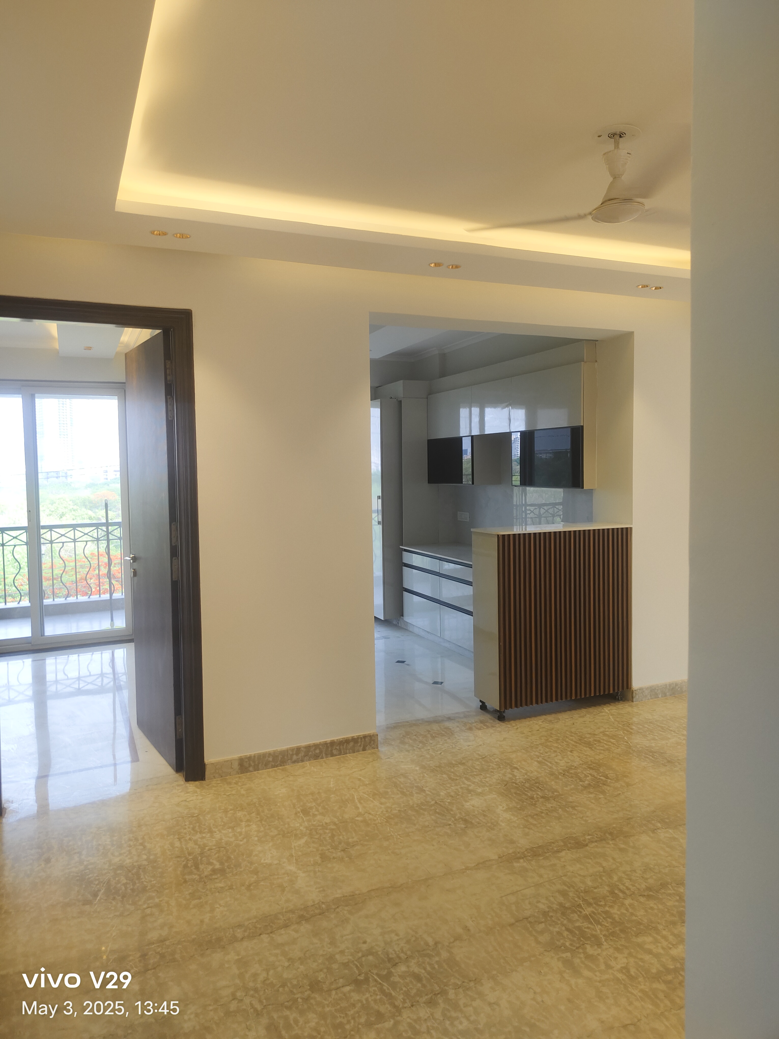 3 BHK + Extra Room Apartment For Rent in Smart World Orchard