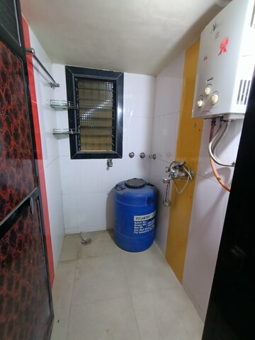 Bathroom in 1 BHK Apartment at Dombivli West – for Rent