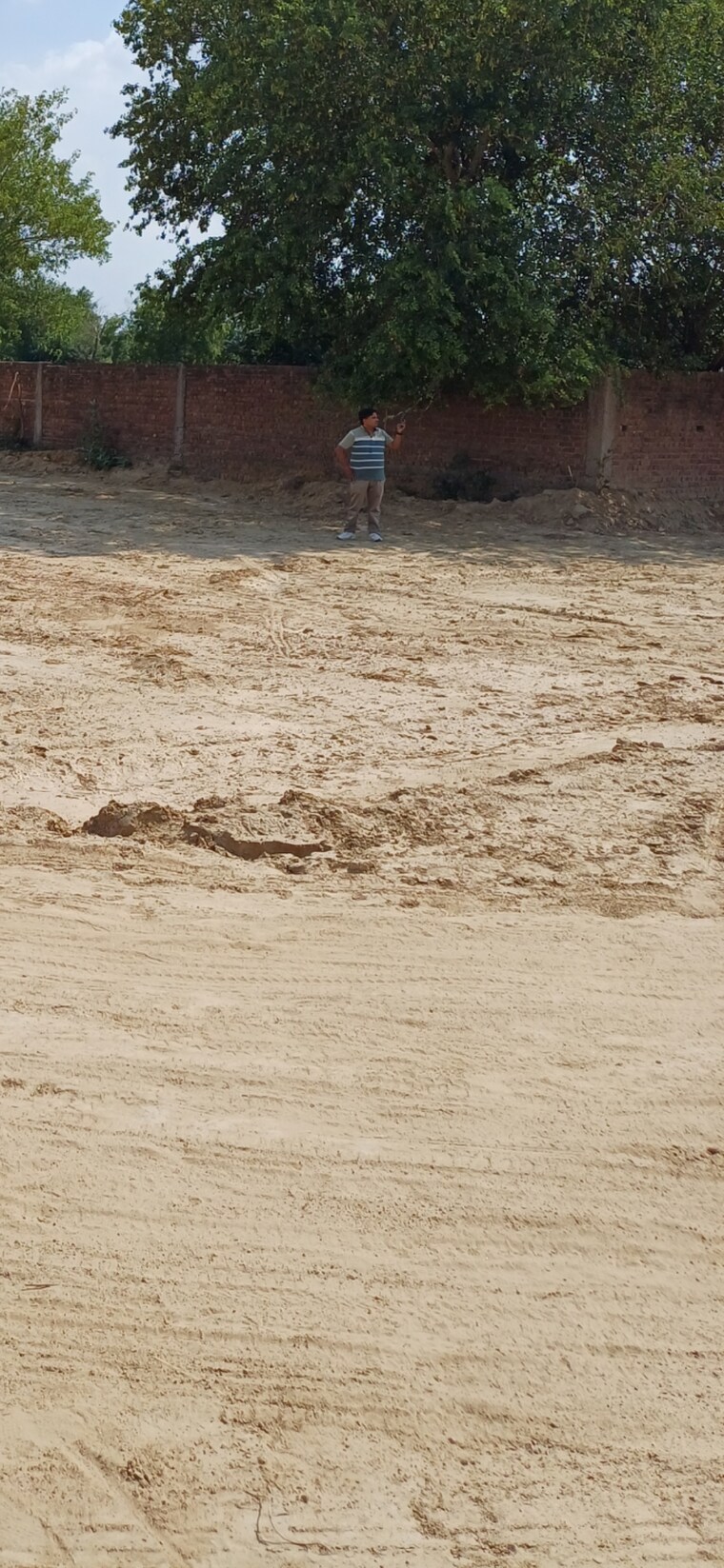 undefined, dheeraj nagar  90 Sq.Yd. Plot In Dheeraj Nagar Faridabad 9052410