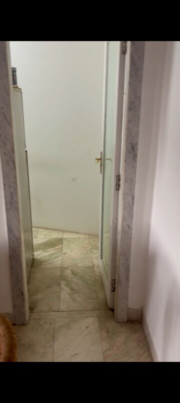 Bathroom in 1 BHK Apartment at Dipti Corals, Andheri East – for Rent