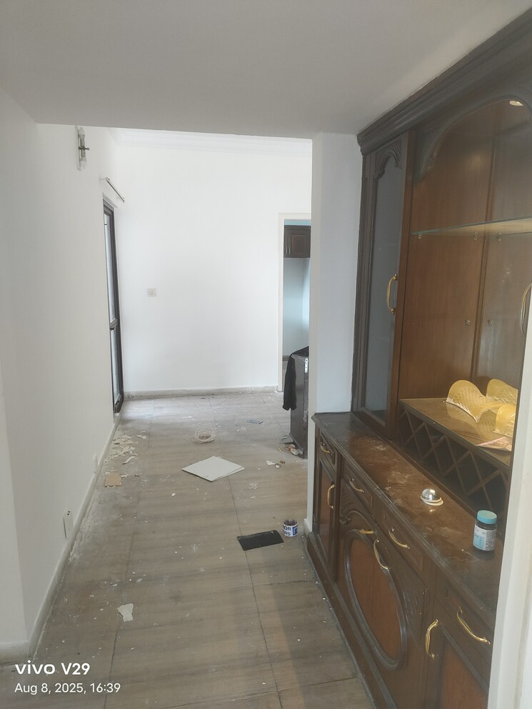 Room, the-castle-chs 3 Bedroom 2400 Sq.Ft. Apartment In Sector 56 Gurgaon 9052439