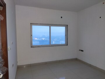 Room in 3 BHK Apartment at Aston Park At The Prestige City, Sarjapur – for Sale