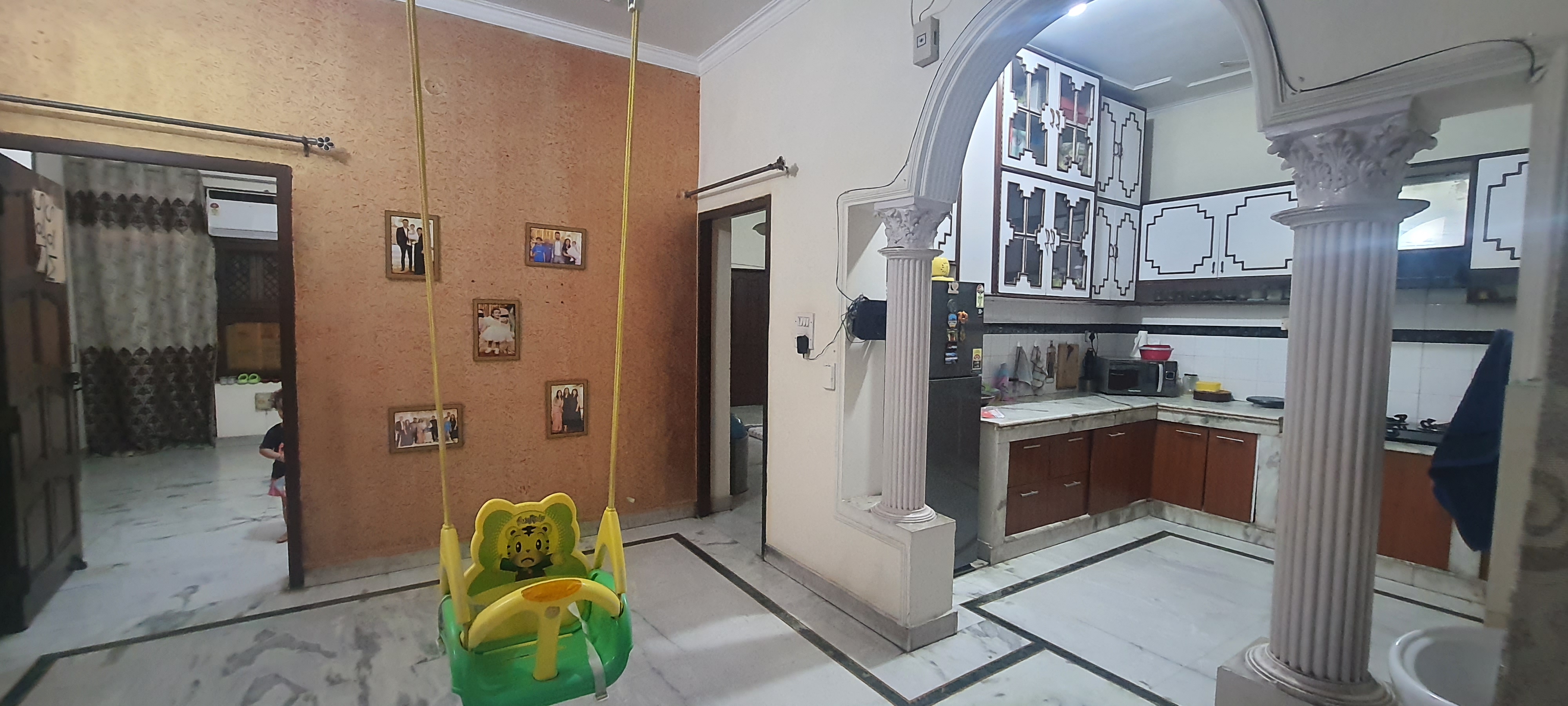 3.5 BHK + Pooja Room Independent House For Rent in Faridabad Sector 9