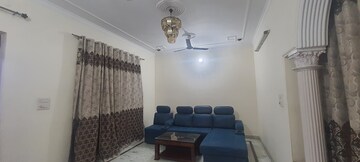 Living Room in 3.5 BHK Independent House at Sector 9 – for Rent
