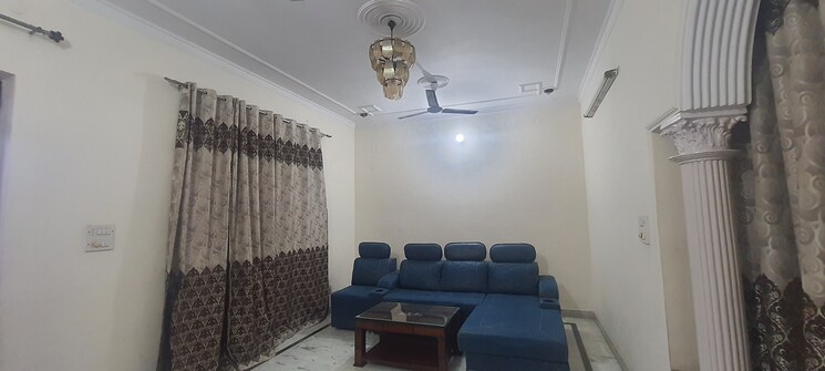 Living Room, sector 9 3.5 Bedroom 250 Sq.Ft. Independent House In Sector 9 Faridabad 9052454
