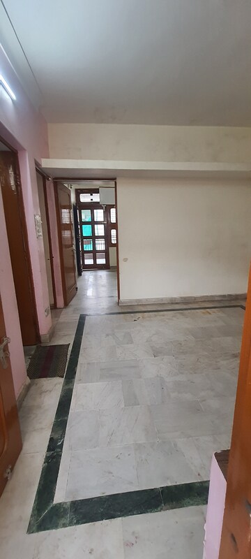 2.5 BHK Independent House For Rent in Sector 7