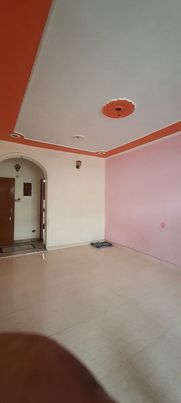 Furnished Amenities in 2.5 BHK Independent House at Sector 7 – for Rent