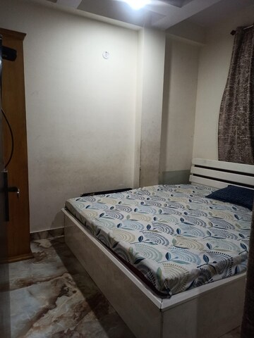 Bedroom in 2.5 BHK Builder Floor at Mayur Vihar Phase 1 – for Sale