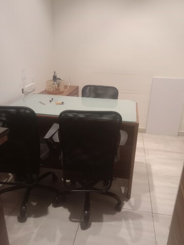  Office Space For Rent in Om Heera Panna Mall, Andheri West