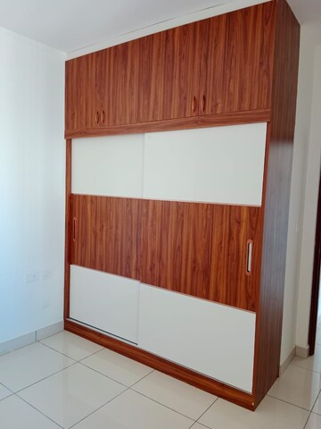 Bedroom in 2 BHK Apartment at Prestige Finsbury Park Hyde, Bagaluru – for Rent