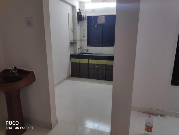 Room, rutu-enclave 1 Bedroom 555 Sq.Ft. Apartment In Kasarvadavali Thane 9052727