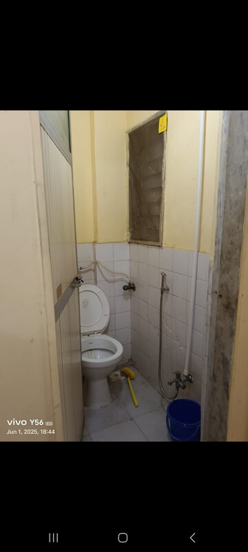 Bathroom in 1 BHK Apartment at Puraniks Kanchanpushp Complex, Kavesar – for Rent