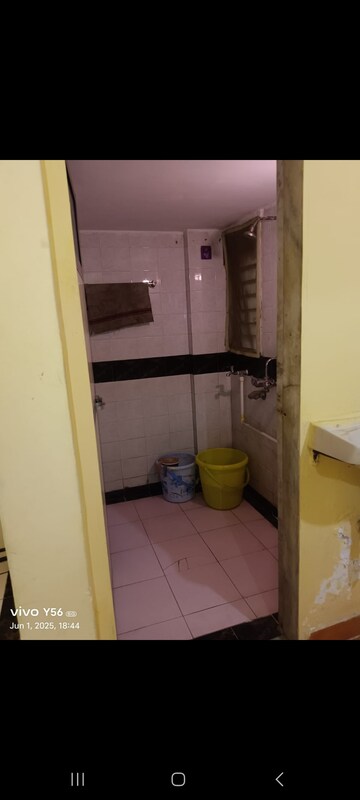 Bathroom in 1 BHK Apartment at Puraniks Kanchanpushp Complex, Kavesar – for Rent