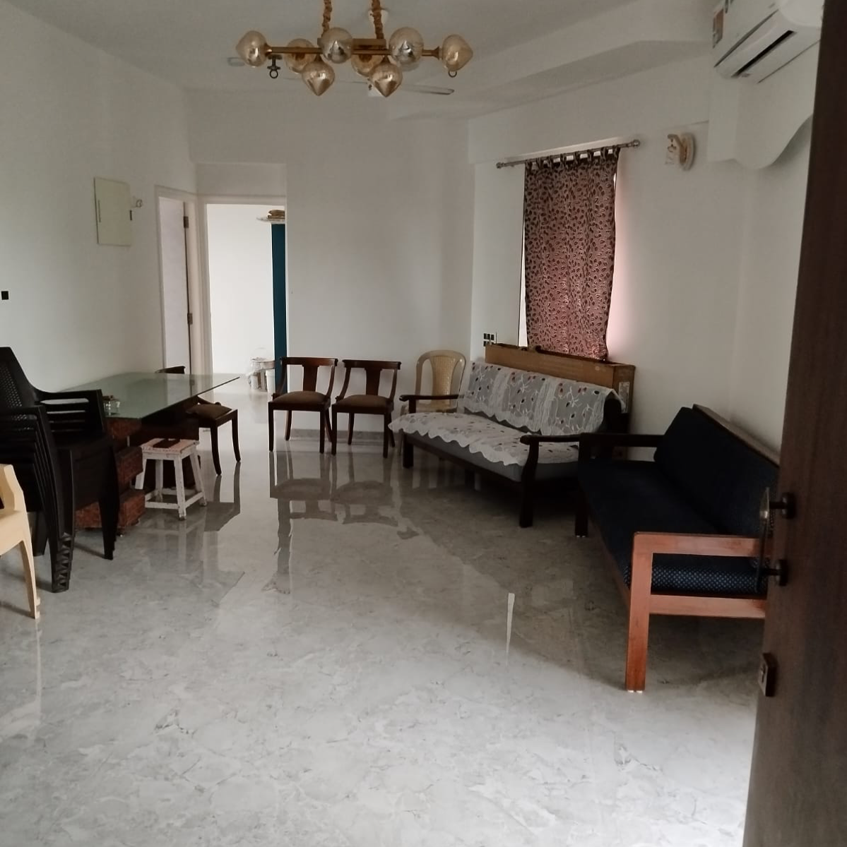 3 BHK + Pooja Room,Servant Room,Study Room,Extra Room Apartment For Sale in Swastik CHS Vile Parle