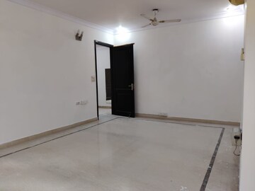 Room in 4 BHK Builder Floor at Boutique Residential Apartments A 3 2, Vasant Vihar – for Rent