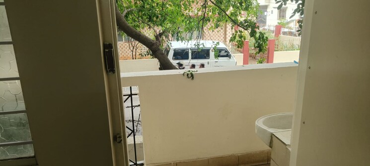 Balcony, hosakerehalli 2 Bedroom 950 Sq.Ft. Apartment In Hosakerehalli Bangalore 9052798