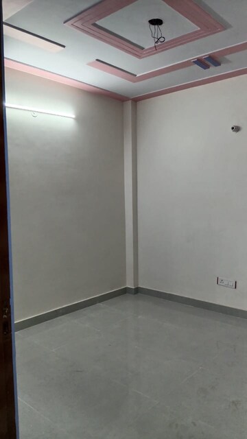 Room in 2 BHK Builder Floor at Govindpuri – for Rent