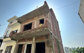 Plot For Sale in Sector 21