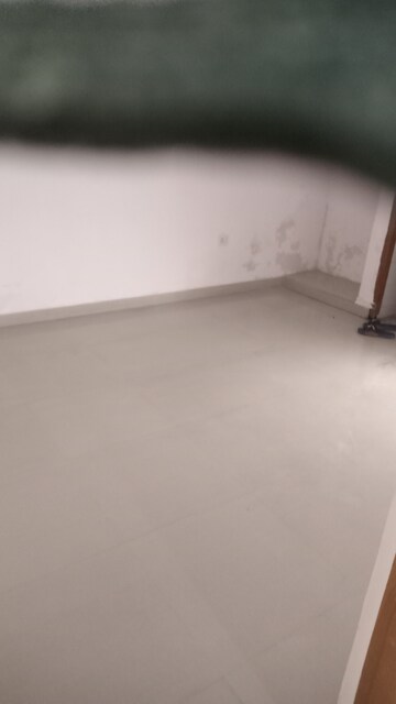 Room in 3 BHK Villa at Ansal Sushant Golf city, Sushant Golf City – for Rent