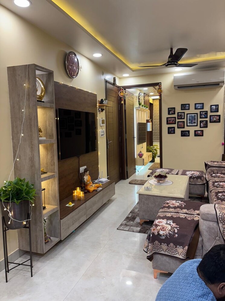 Living Room, jahaz-apartments 2 Bedroom 1000 Sq.Ft. Apartment In Paschim Vihar Delhi 9052894