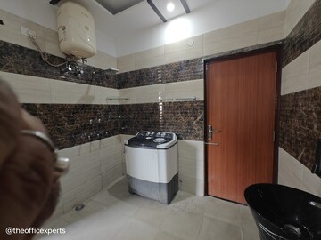 Master Bedroom in 3 BHK Builder Floor at Sector 7 – for Rent
