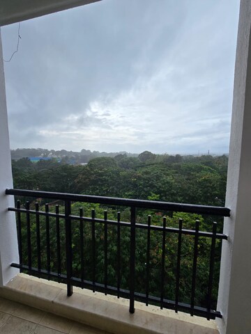Balcony in 3.5 BHK Apartment at Yeshwanthpur – for Rent
