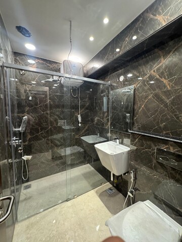 Attached Bathroom in 3 BHK Builder Floor at Panchkula Urban Estate – for Rent
