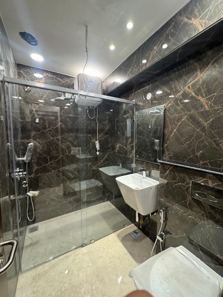 Attached Bathroom, panchkula urban estate 3 Bedroom 2600 Sq.Ft. Builder Floor In Panchkula Urban Estate Panchkula 9052900