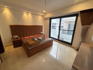 Bedroom in 3 BHK Builder Floor at Sector 7 – for Sale
