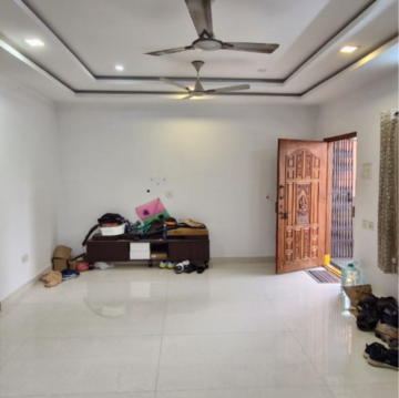 Living Room in 4 BHK Builder Floor at Kondapur – for Rent