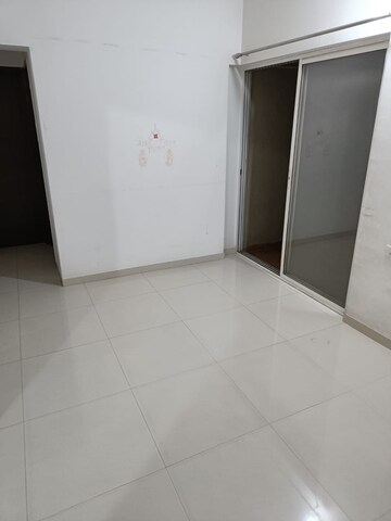 Room in 2 BHK Apartment at Tulip Infinity Planet, Moshi – for Rent