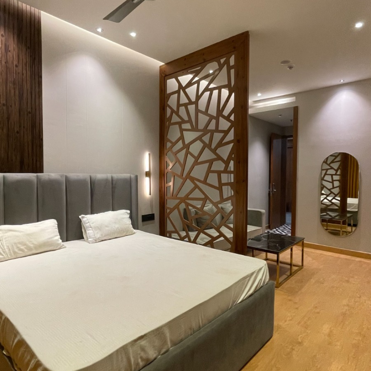 Studio+ Extra Room Apartment For Rent in Galaxy Blue Sapphire Plaza