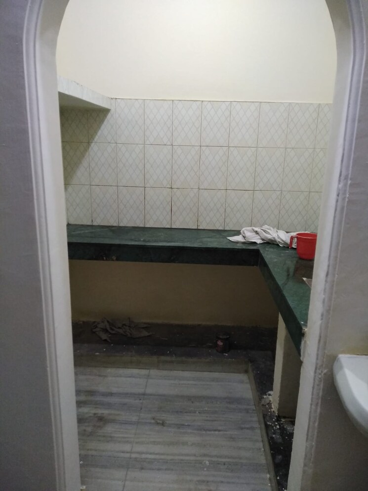 Bathroom, lajpat nagar 4 1 Bedroom 453 Sq.Ft. Builder Floor In Lajpat Nagar 4 Delhi 9052934