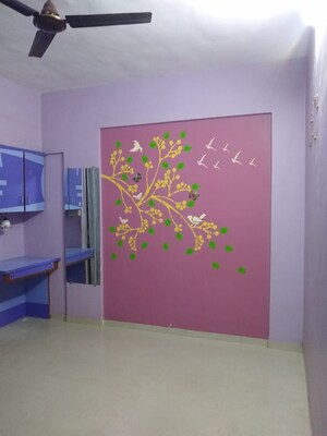 Room in 2 BHK Apartment at Sai Orchards Apartment, Pimple Saudagar – for Sale