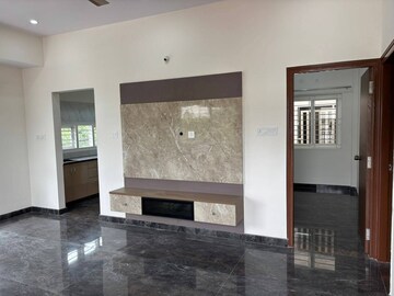 Room in 2 BHK Builder Floor at Indiranagar – for Rent