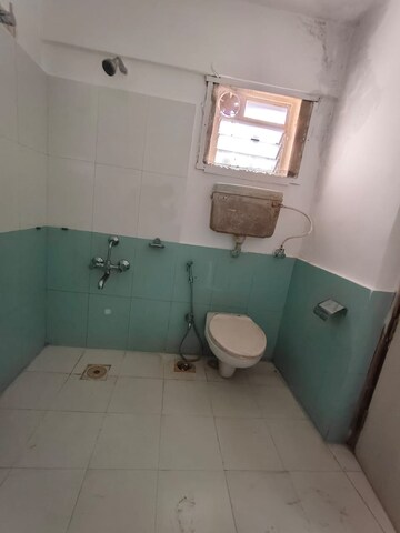 Bathroom in 3 BHK Apartment at New Mahada Colony, Goregaon East – for Rent