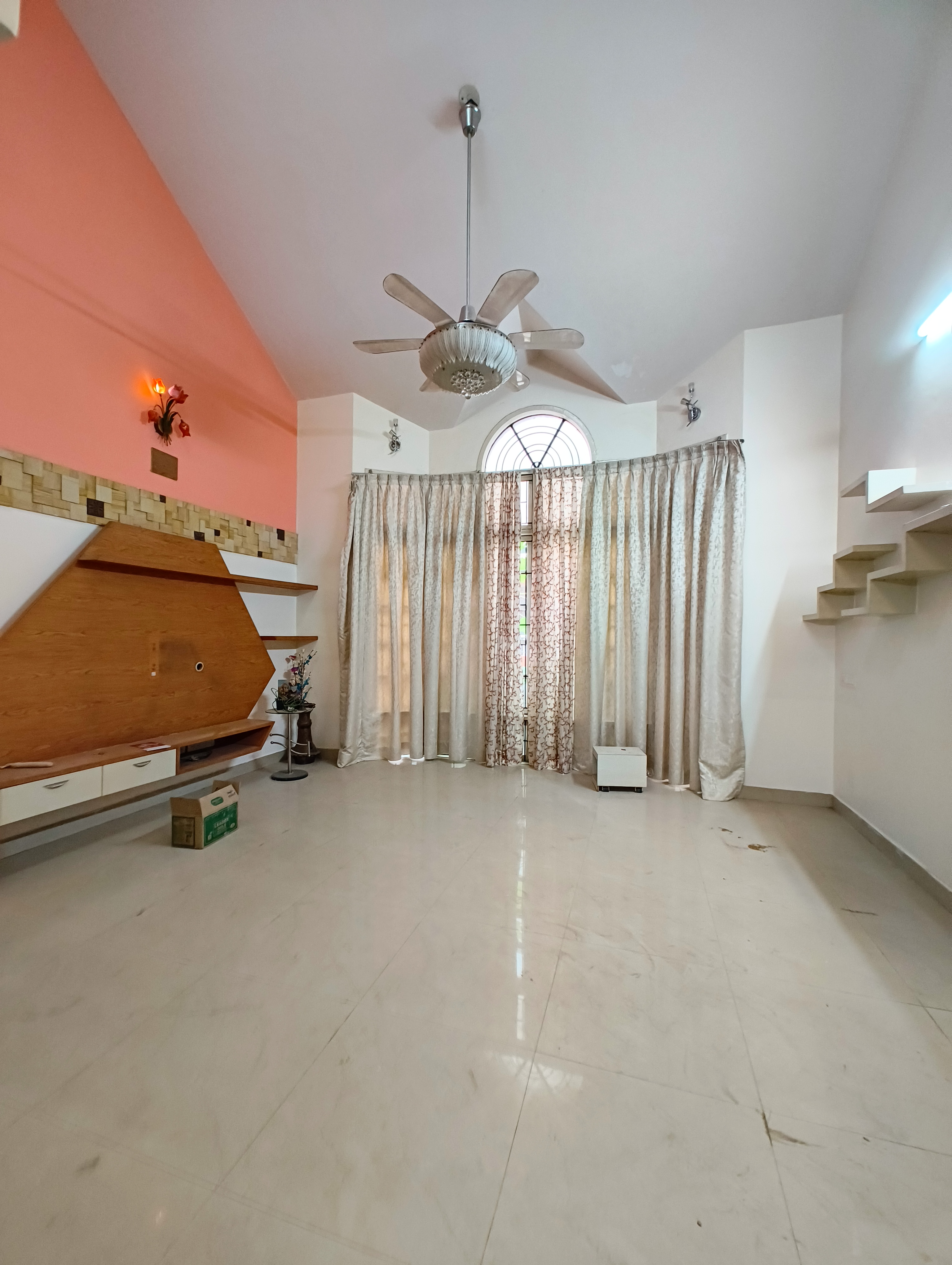 3 BHK + Pooja Room Independent House For Rent in Indiranagar