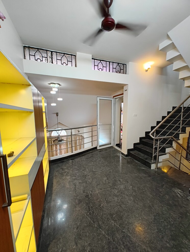 undefined, indiranagar 3 Bedroom 1500 Sq.Ft. Independent House In Indiranagar Bangalore 9053052