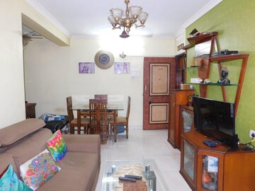 Living Room in 2 BHK Apartment at Santacruz East – for Sale