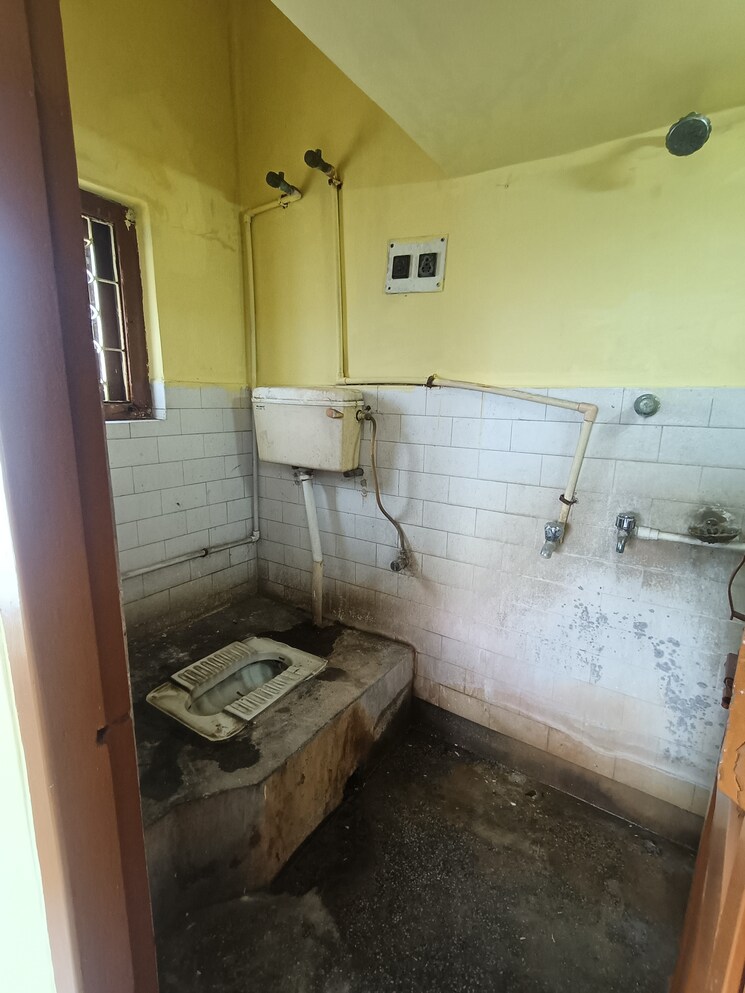 Bathroom, kalindi 3 Bedroom 1100 Sq.Ft. Apartment In Kalindi Kolkata 9053059