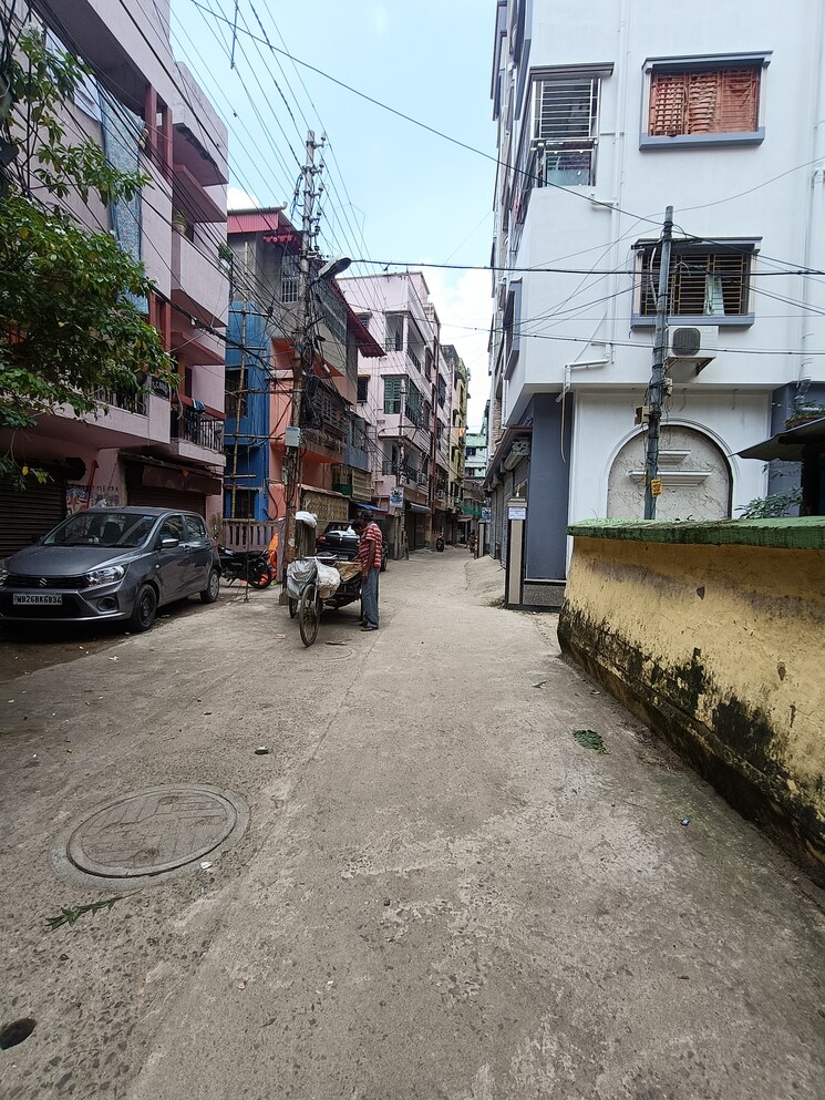  Parking, kalindi 3 Bedroom 1100 Sq.Ft. Apartment In Kalindi Kolkata 9053059