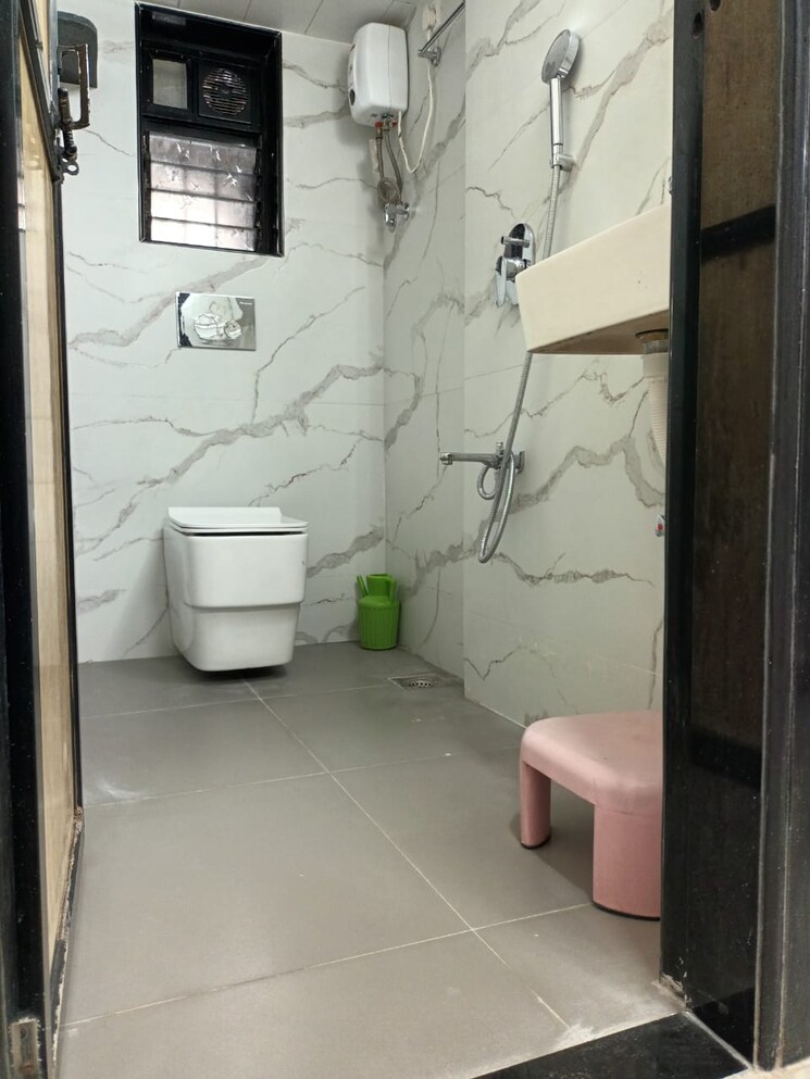 Bathroom, lok-raunak-b-chs 2 Bedroom 835 Sq.Ft. Apartment In Marol Mumbai 9053088