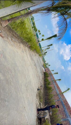  Plot For Sale in Ashoka Niketan, Jewar