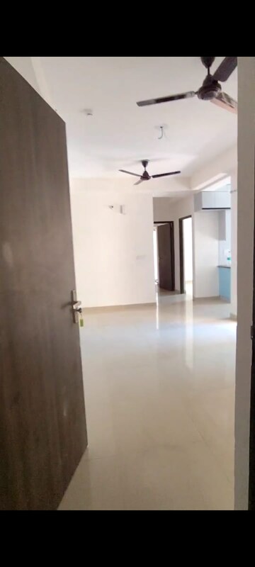 Room in 2 BHK Builder Floor at RWA Apartments, Sector 31 – for Rent