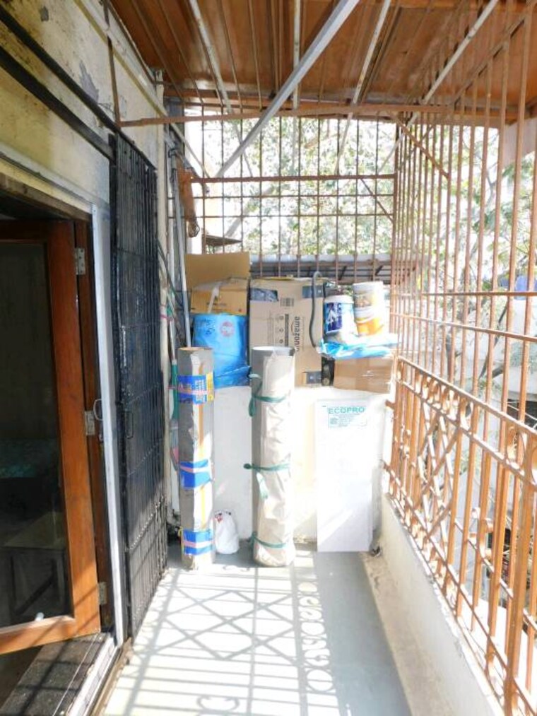 Balcony, vile-parle-mahaveer 1 Bedroom 480 Sq.Ft. Apartment In Vile Parle West Mumbai 9053255