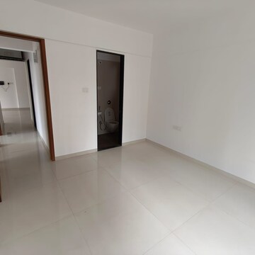 Room in 2.5 BHK Apartment at Krisala 41 Elite, Tathawade – for Sale