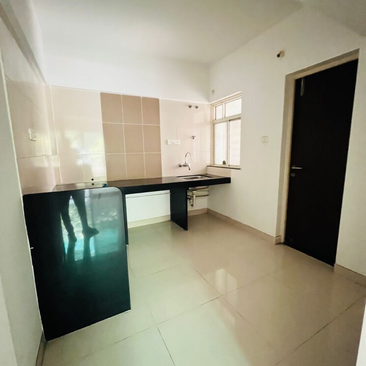 Kitchen, paranjape-schemes-yuthika 2 Bedroom 815 Sq.Ft. Apartment In Veerabhadra Nagar Pune 9053305