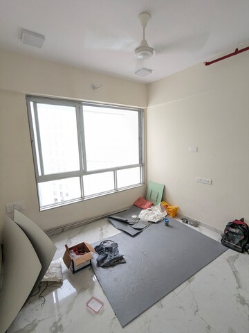 Team Area in 1 BHK Apartment at Dotom Isle, Malad West – for Rent